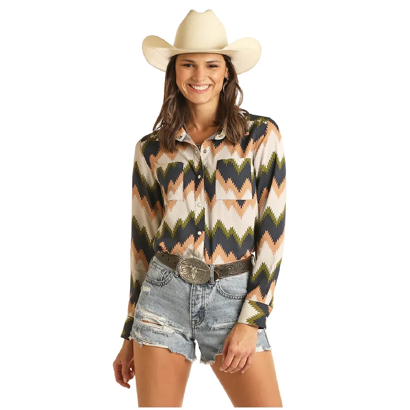 Rock & Roll Cowgirl Ladies Zigzag Print Long Sleeve Snap Shirt B4S3031-- Beaded Sequined Faux Fur