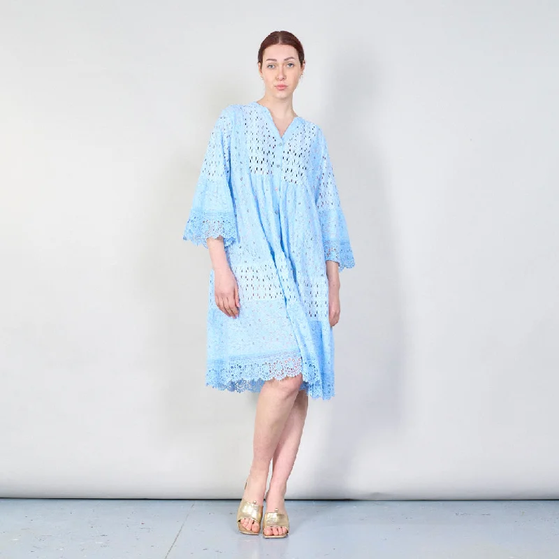Eyelet lace button-down dress wholesale Tunics Winter warm
