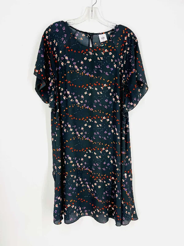Cabi Size M Gray/Multi Floral Dresses Dress Tunics Denim casual