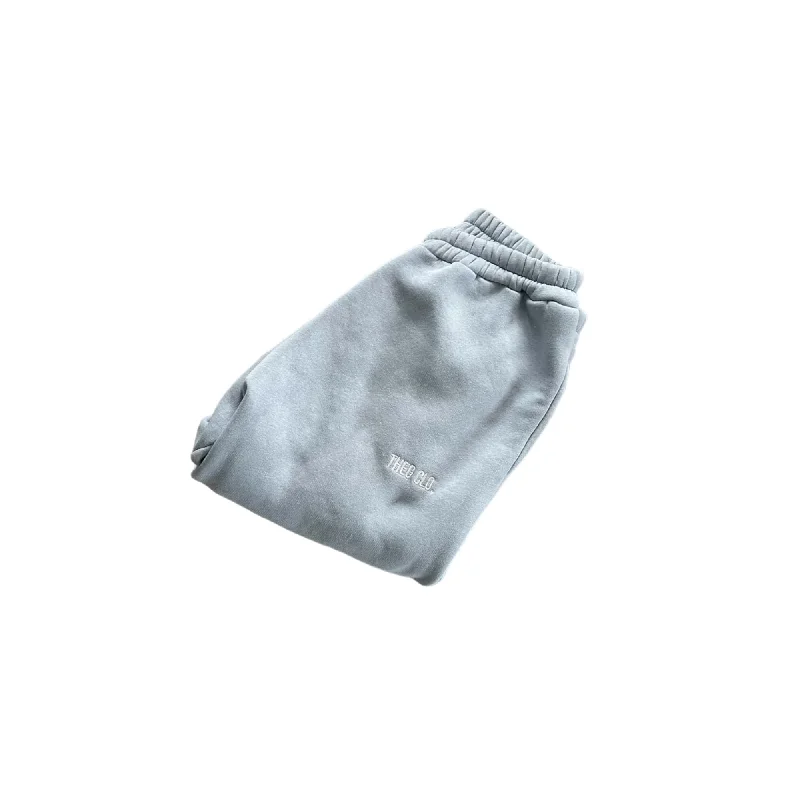 TheG Woman Pants // stone Modern Skinny Pants
